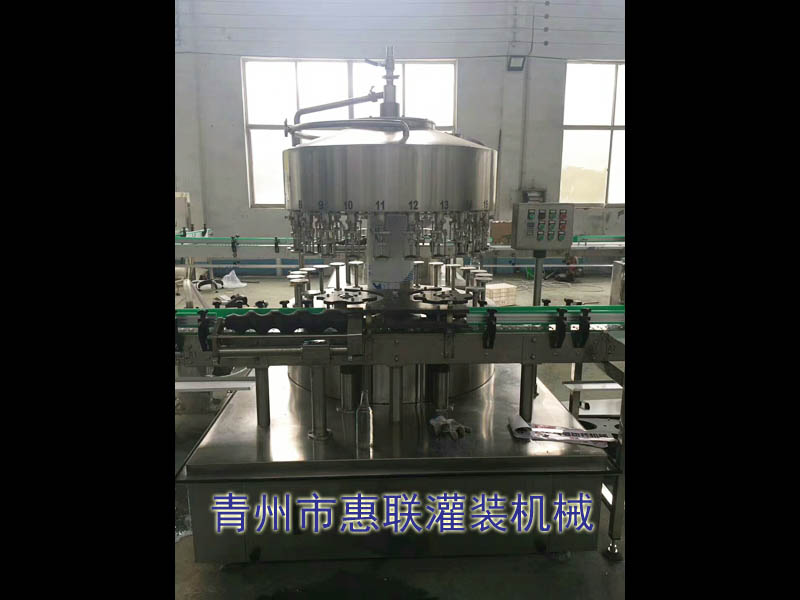 液體灌裝設(shè)備 液體灌裝設(shè)備