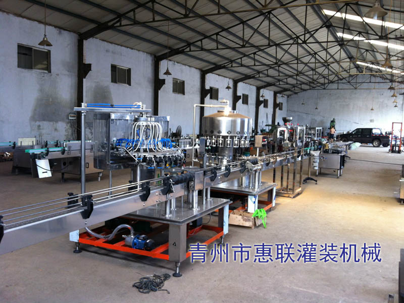 葡萄酒灌裝機(jī) 葡萄酒灌裝機(jī)