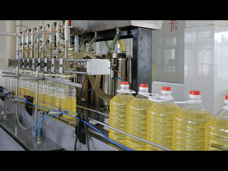 大型食用油灌裝機 大型食用油灌裝機