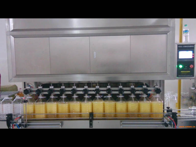 全自動柱塞式食用油灌裝機(jī)