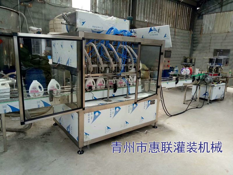 食用油旋蓋灌裝機(jī)