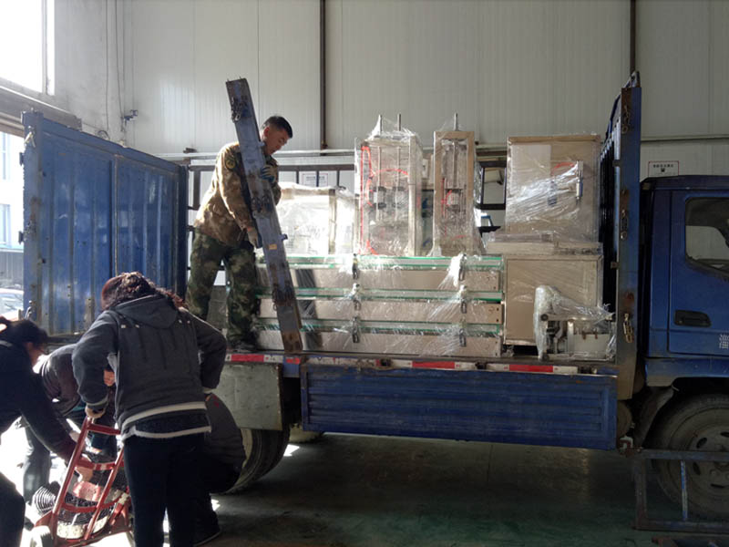 玻璃水灌裝機 玻璃水灌裝機