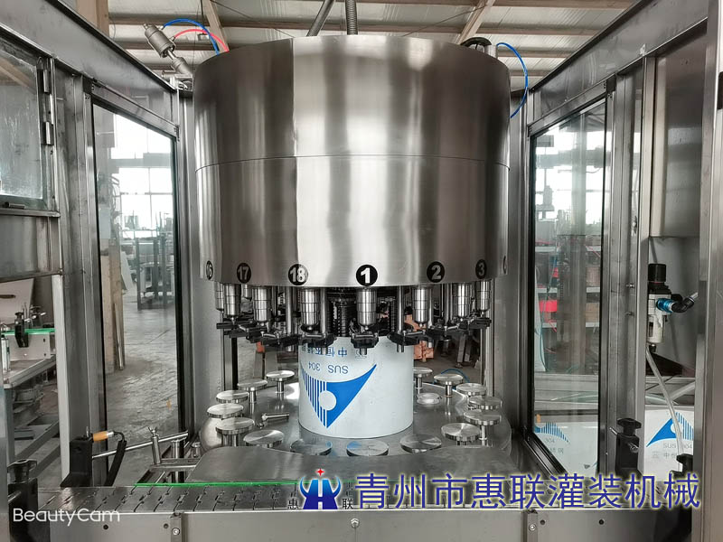 18頭白酒灌裝設備